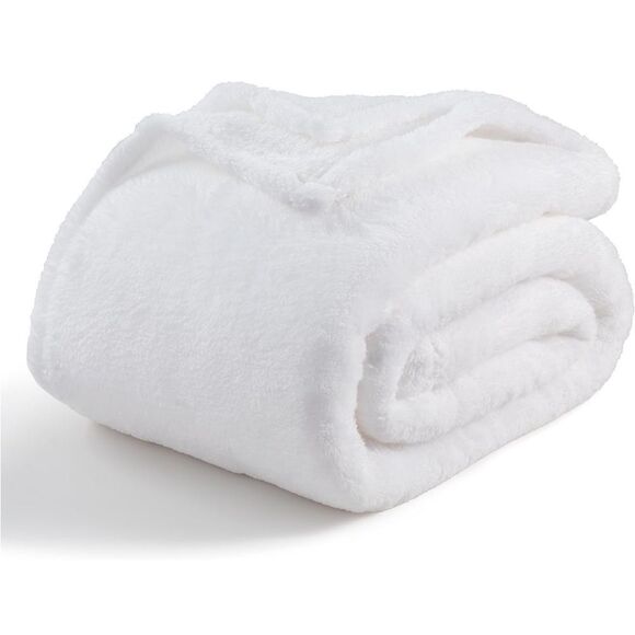 NEW Berkshire Blanket Classic Fluffy™ Plush Throw | Ultra Soft Fuzzy 50”x60” - Picture 1 of 11